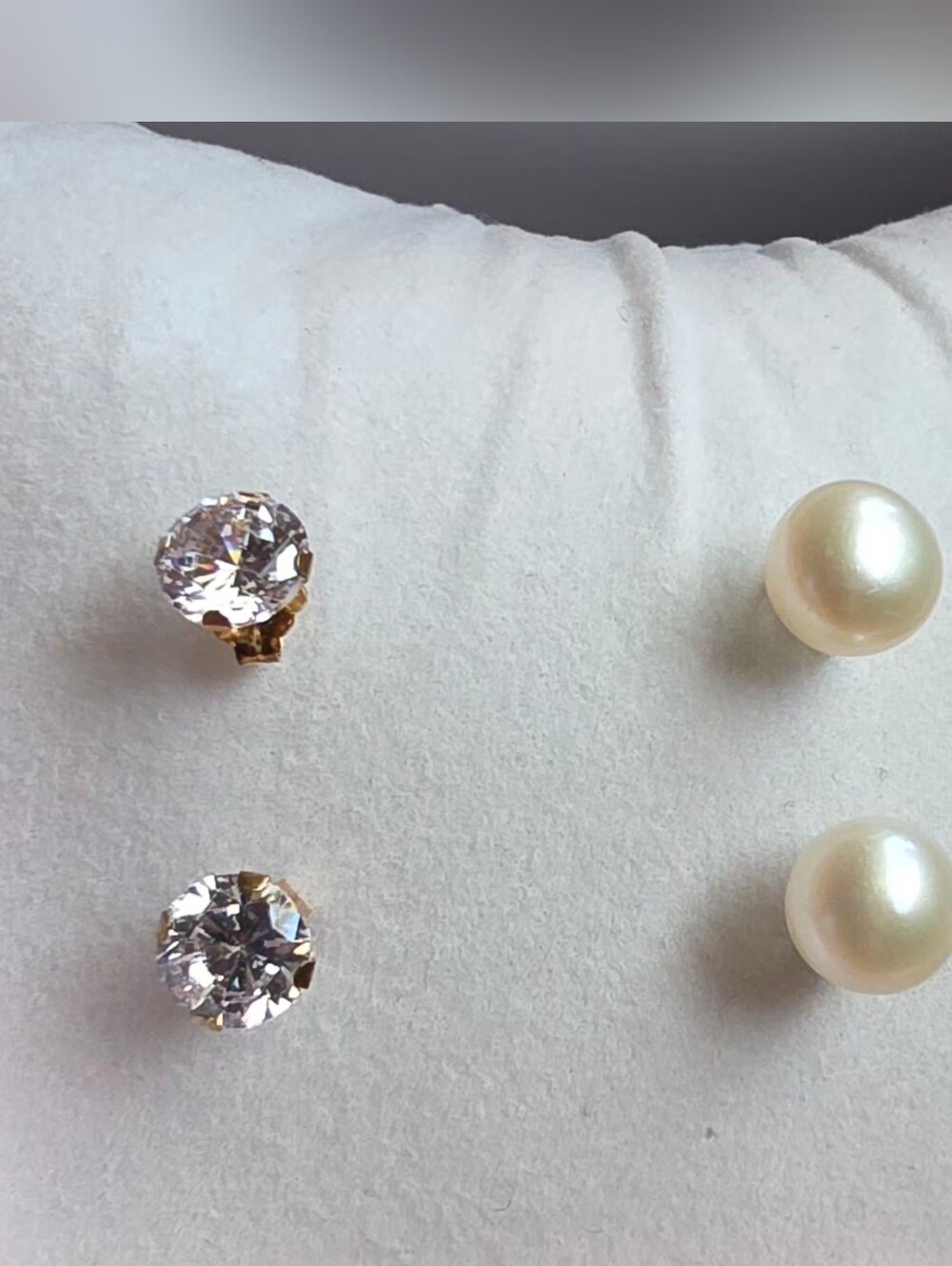 DUO 10KT Gold Stud Earrings